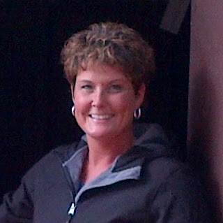 Michelle Thayer Photo 1