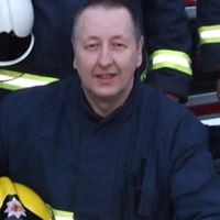 Adrian Harris Photo 9