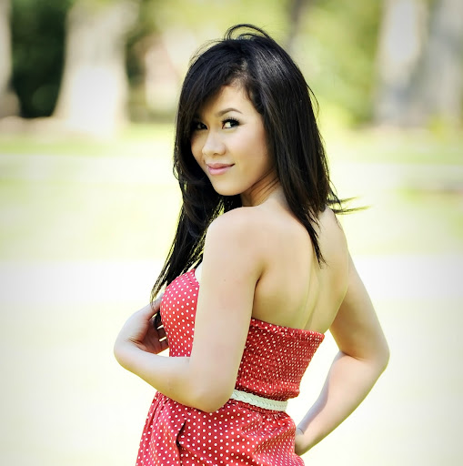Chau Nguyen Photo 25