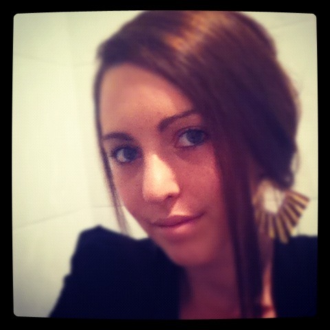 Ashleigh Scott Photo 17