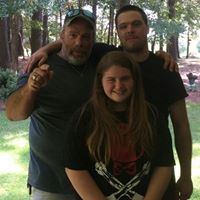 Dustin Hayes Photo 42