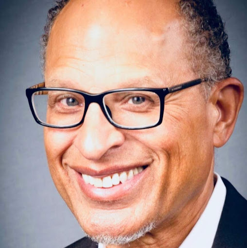 Derrick Scott Photo 37