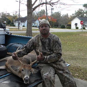 Marcus Bowens Photo 6