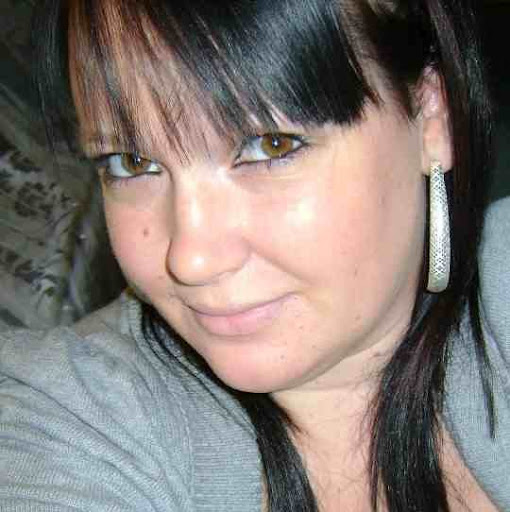 Stacey Holmes Photo 11