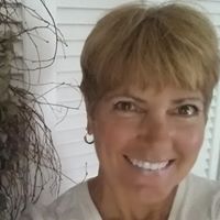 Donna Vaughan Photo 18
