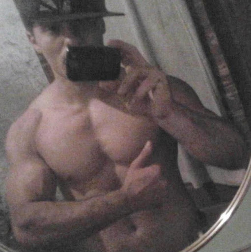 William Almada Photo 13