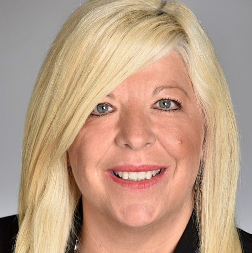 Darlene Carr Photo 29