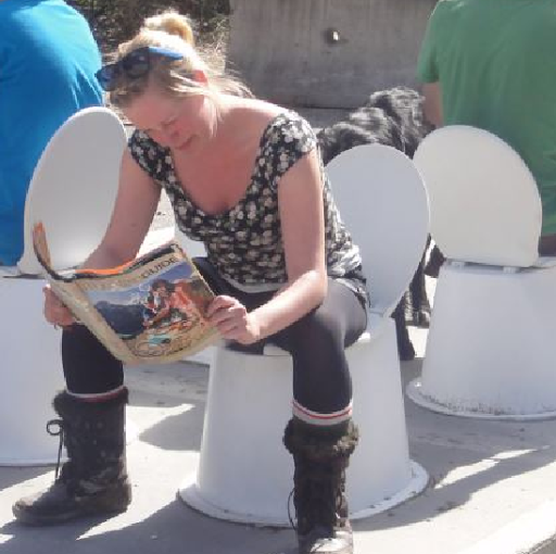 Laura Carlisle Photo 20