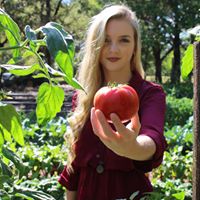 Sarah Dooley Photo 15