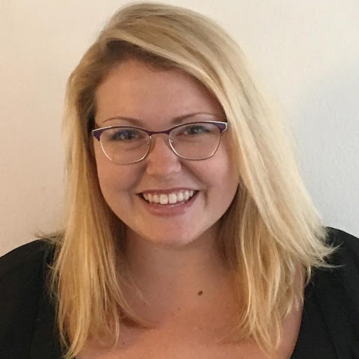 Victoria Bowman Photo 23