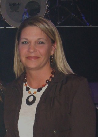 Amanda Long Photo 13