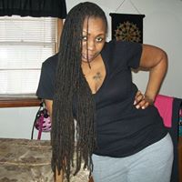 Michelle Cleveland Photo 38