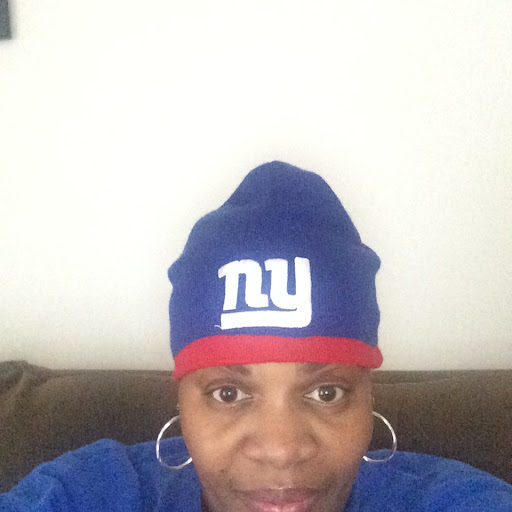 Cecilia Simmons Photo 13