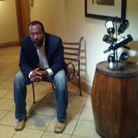 Lawrence Ellis Photo 16