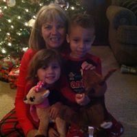Carole Taylor Photo 32