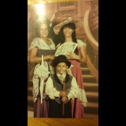 Toni Winters Photo 5