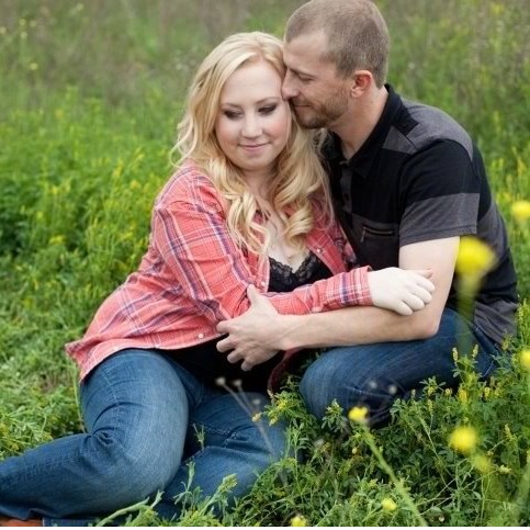 Amanda Hubbard Photo 19
