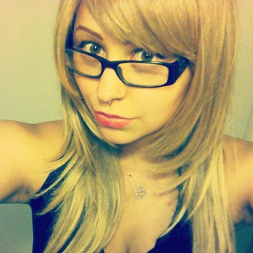 Samantha Day Photo 9