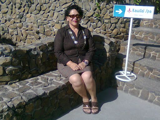 Elizabeth Lemus Photo 11