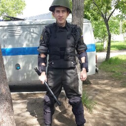 Michael Kan Photo 29