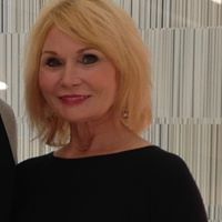 Sandra Guthrie Photo 17