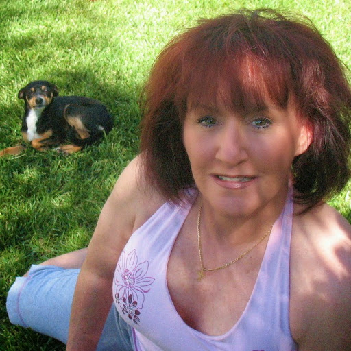 Evelyn Taylor Photo 30