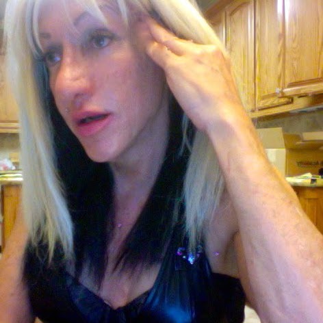 Andrea Davis Photo 18