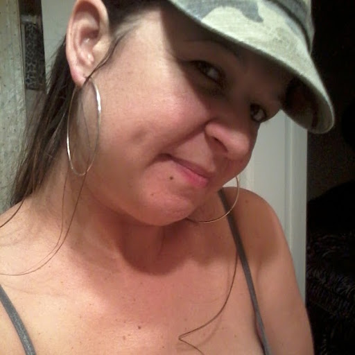 Angela Strickland Photo 31