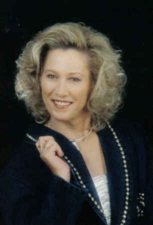 Barbara White Photo 42