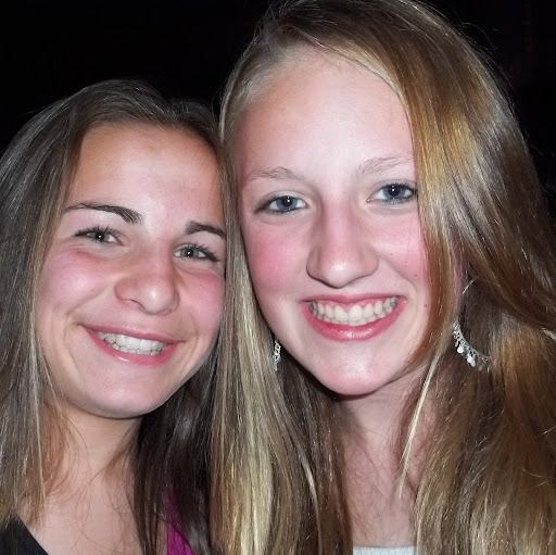 Michelle Mccullough Photo 32