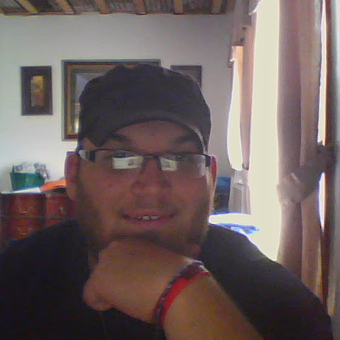 Travis Smith Photo 52