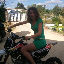 Stephanie Labat Photo 1