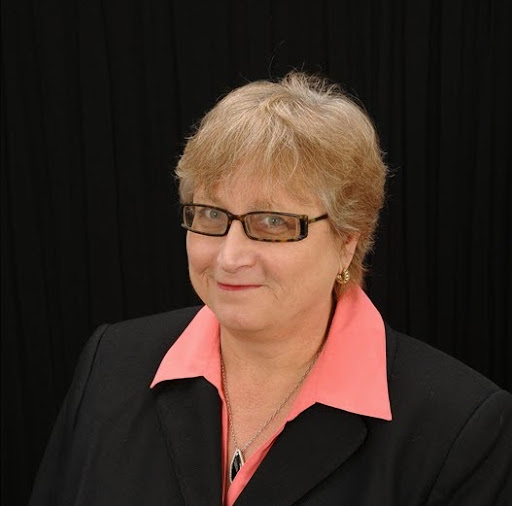 Brenda Collins Photo 11