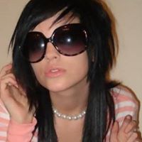 Emily Howard Photo 30