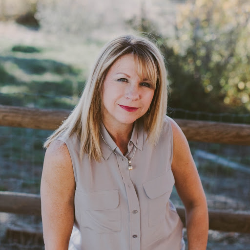 Lisa Ford Photo 16