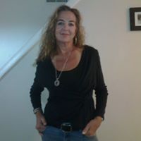 Nancy Heffernan Photo 10