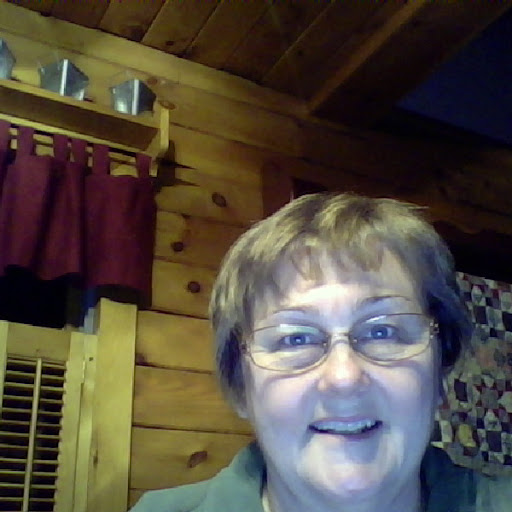 Julie Cochran Photo 30