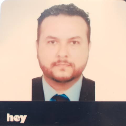 Ernesto Robles Photo 9