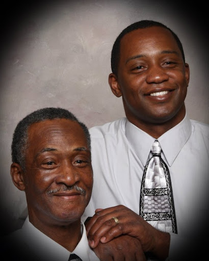 Clifton Anderson Photo 47