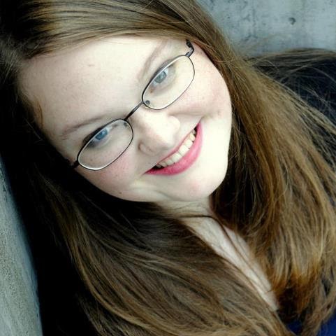 Abigail Russell Photo 21