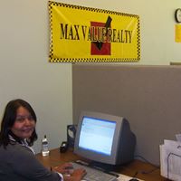 Anna Barajas Photo 12
