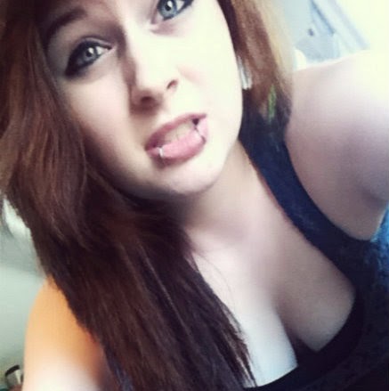 Elizabeth George Photo 40