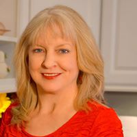 Pamela Hudson Photo 18