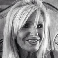 Debra Benjamin Photo 12