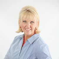 Judy Hansen Photo 30