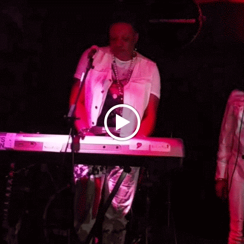 Cheryl Phillips Photo 44