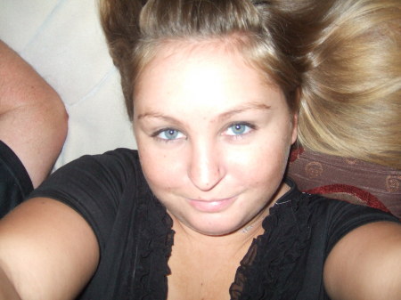 Marie Spencer Photo 16