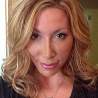 Rachel Keller Photo 38