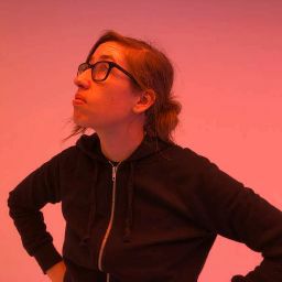 Krista Anderson Photo 15