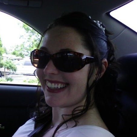 Jennifer Sheehan Photo 40